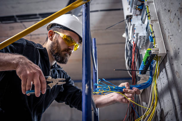 Best Affordable Emergency Electrician  in Vla Park, IL
